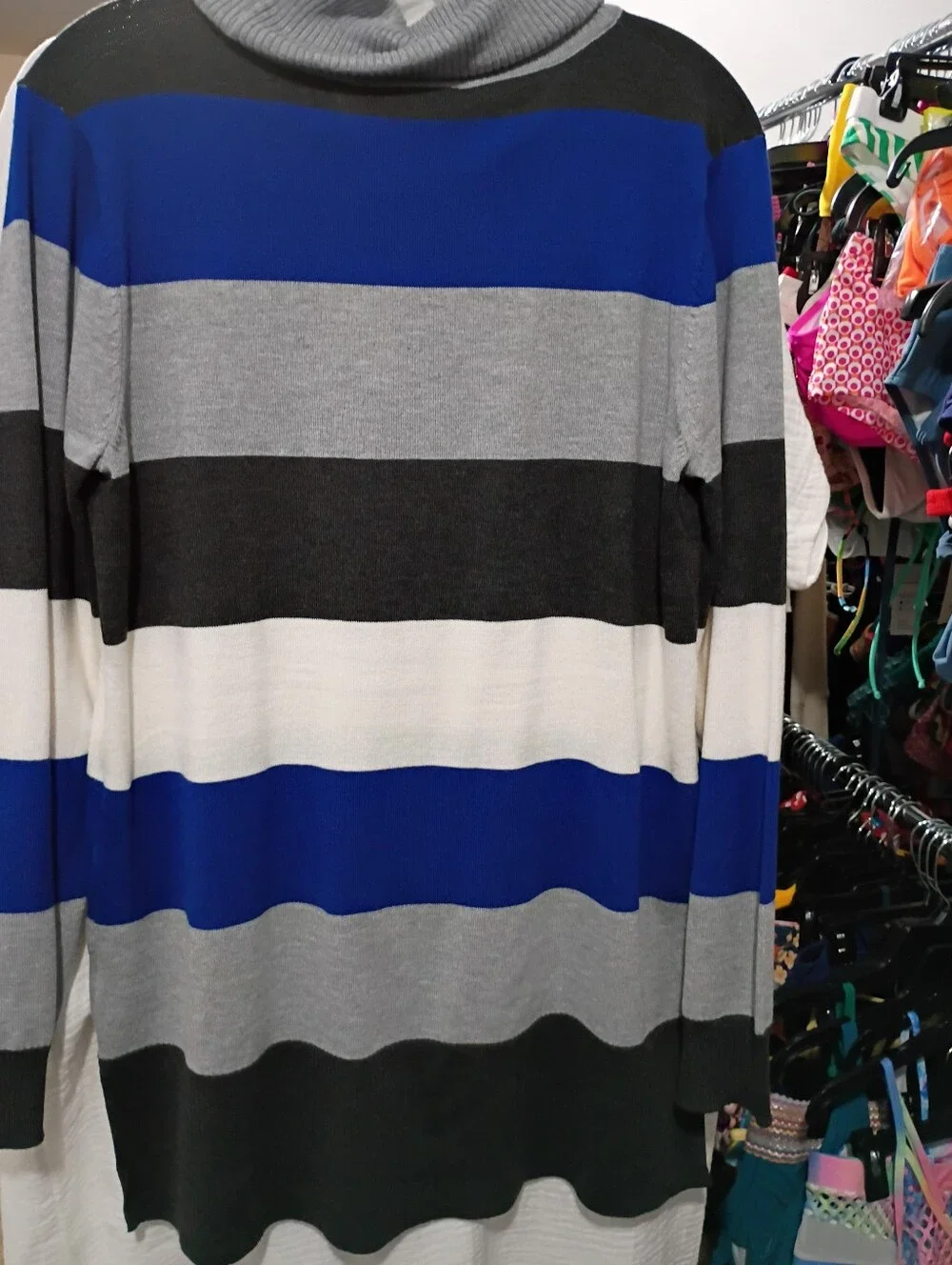 CABLE & GAUGE Striped Cowl Sweater in Blue, Gray & White - SIZE Large NWT - Picture 3 of 7